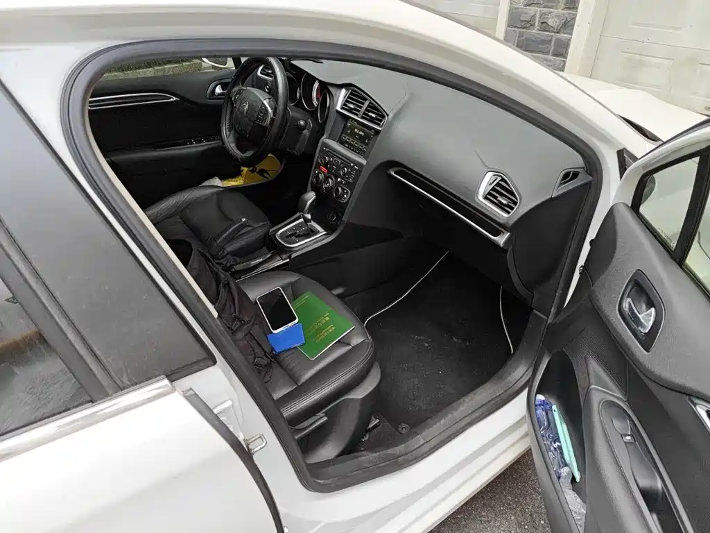Citroen C4L — миниатюра 19