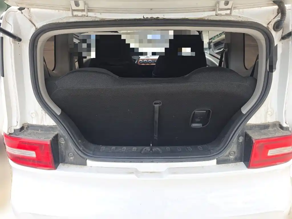 Wuling MINIEV — миниатюра 15