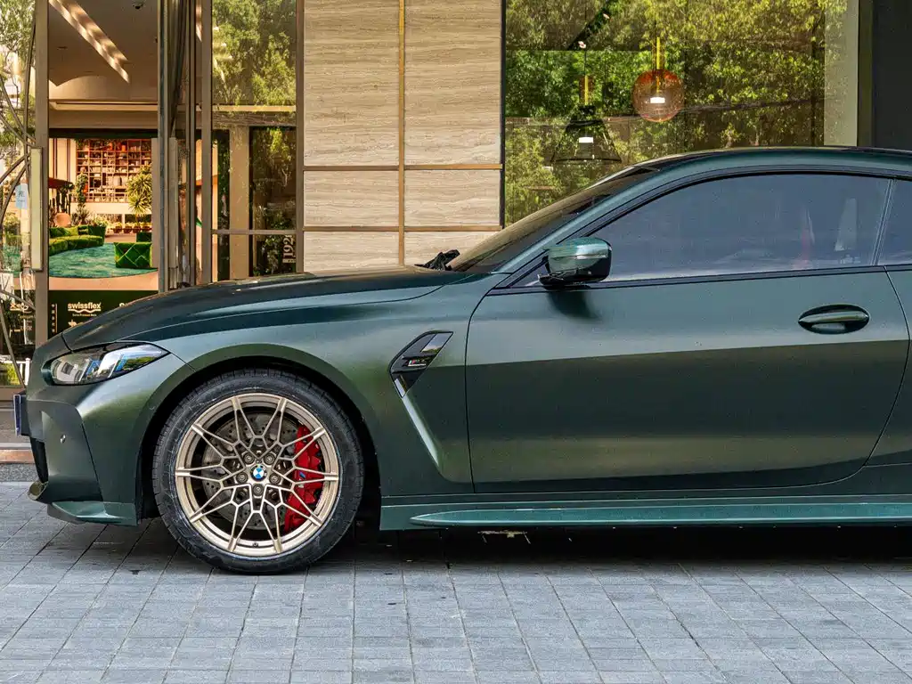 BMW M4 2025 M4