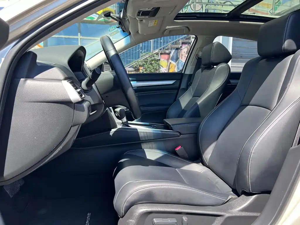 Honda Inspire — миниатюра 9
