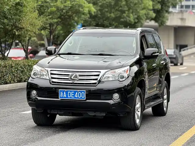 Lexus GX