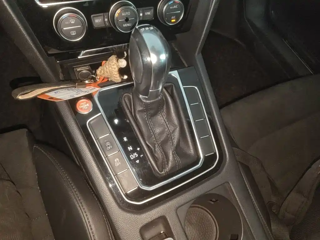 Volkswagen Magotan — миниатюра 14