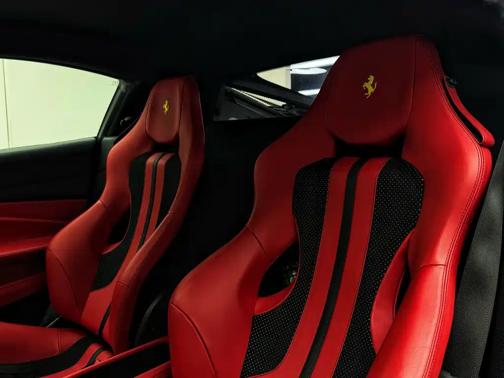 Ferrari F8 — миниатюра 13