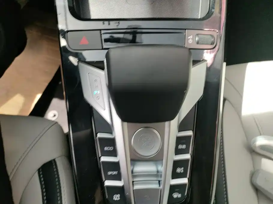 BYD Yuan Pro — миниатюра 16