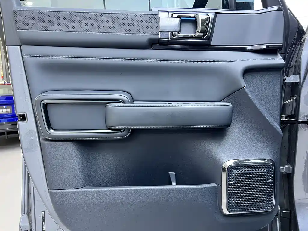 FANG CHENG BAO LEOPARD 5