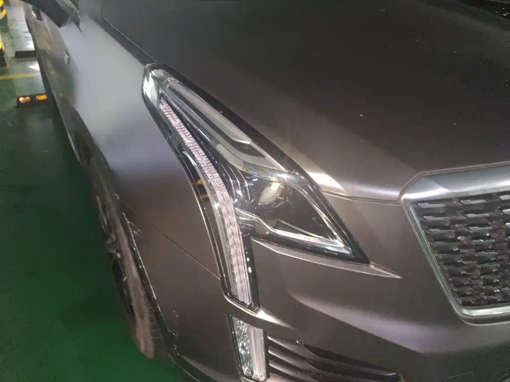 Cadillac XT5 — миниатюра 7