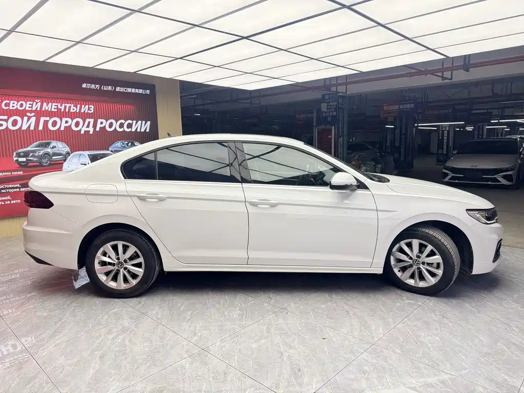 Volkswagen Bora — миниатюра 4