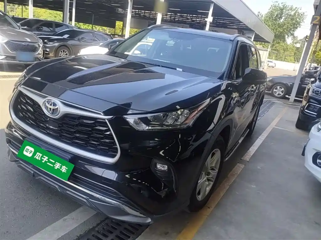 Toyota Highlander 2022