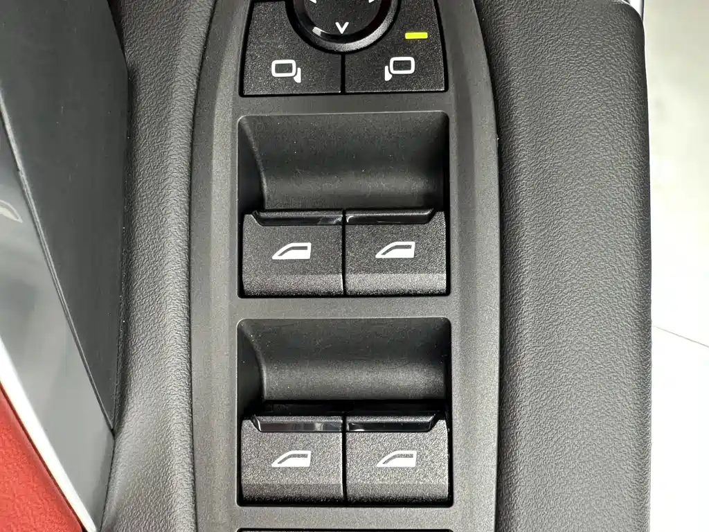 BMW X1 — миниатюра 11