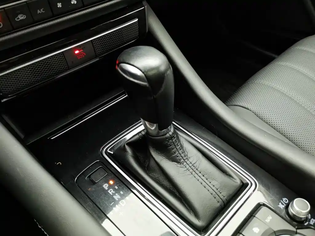 Mazda Atenza — миниатюра 13