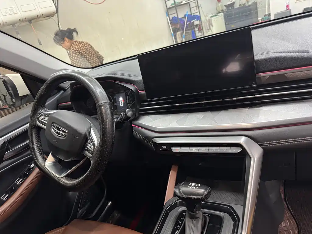 Geely Vision X6 X6 2021 PRO 1.4T AT Luxury