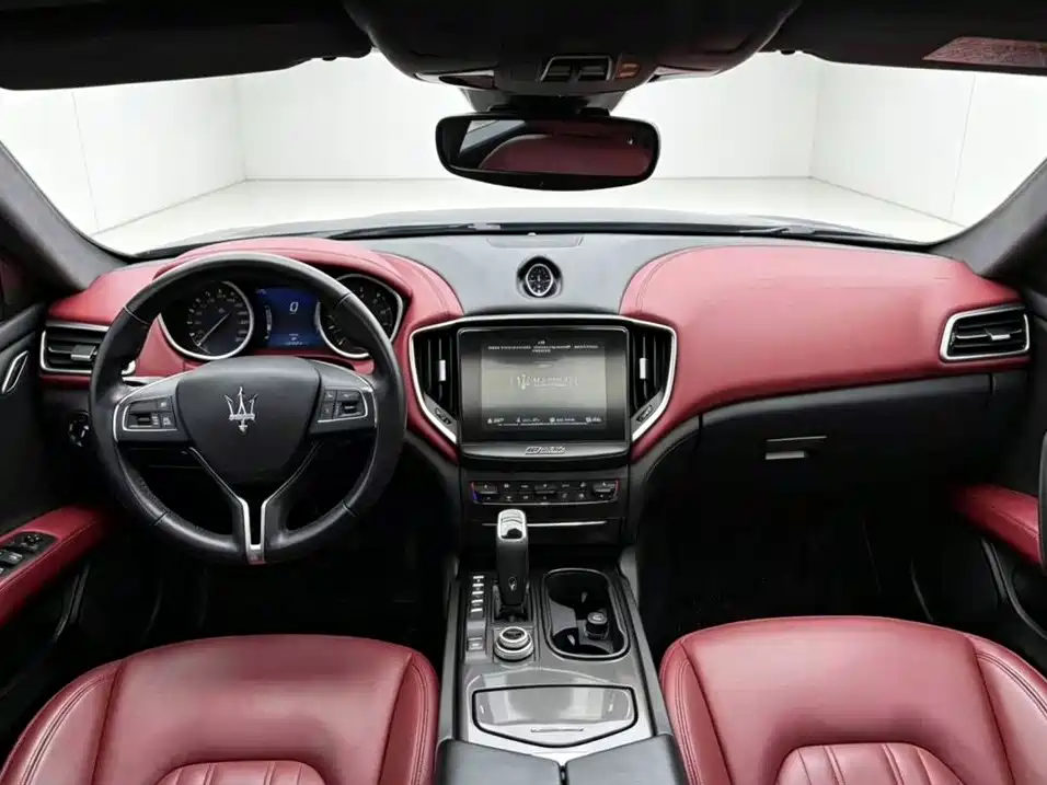 Maserati Ghibli 2019 3.0T Standard VI