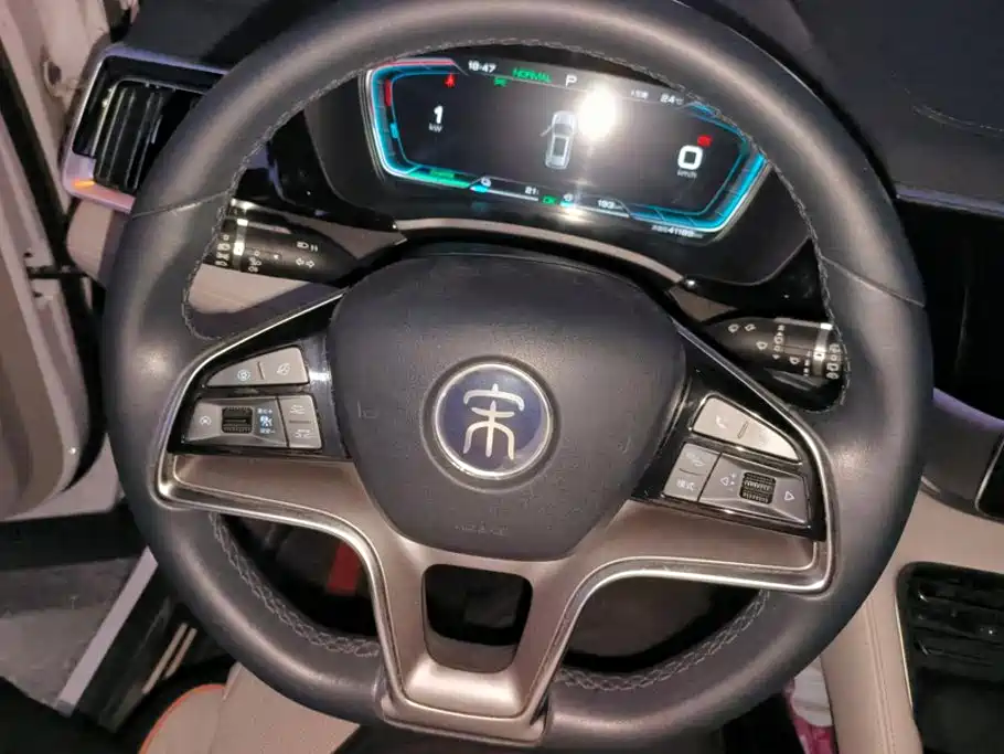 BYD PLUS New Energy — миниатюра 15
