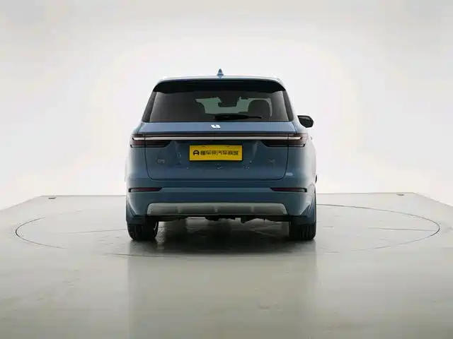Li Auto ONE 2021 6 мест