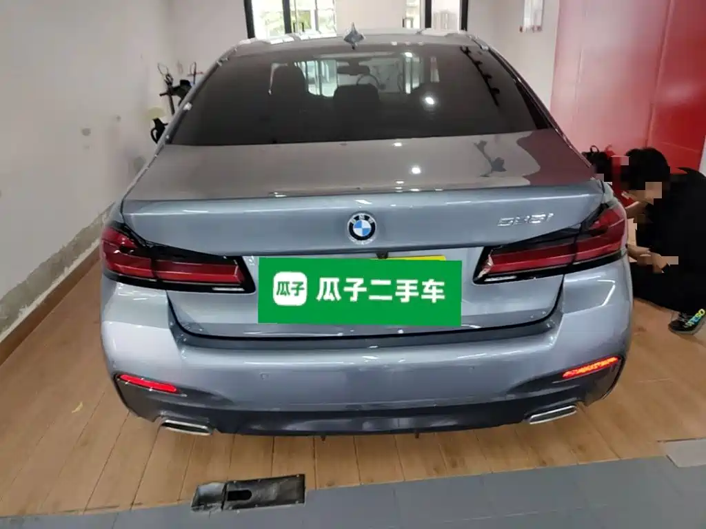 BMW 5 Series (Import) — миниатюра 6