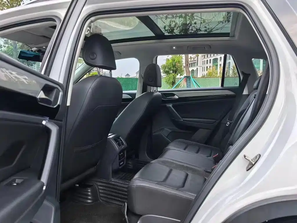 Volkswagen Tayron — миниатюра 5
