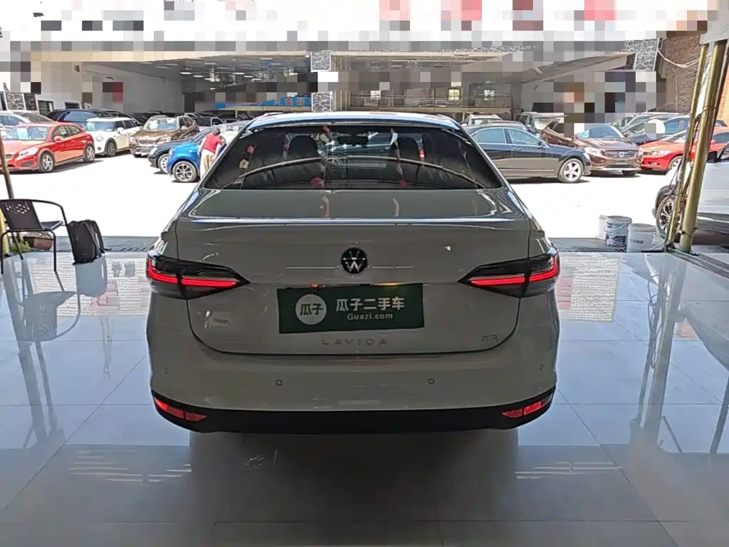 Volkswagen Lavida — миниатюра 6