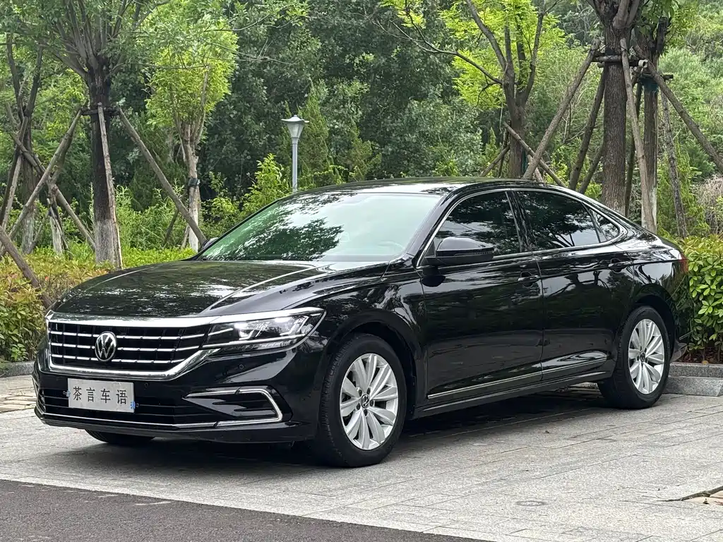 Volkswagen Passat 2021
