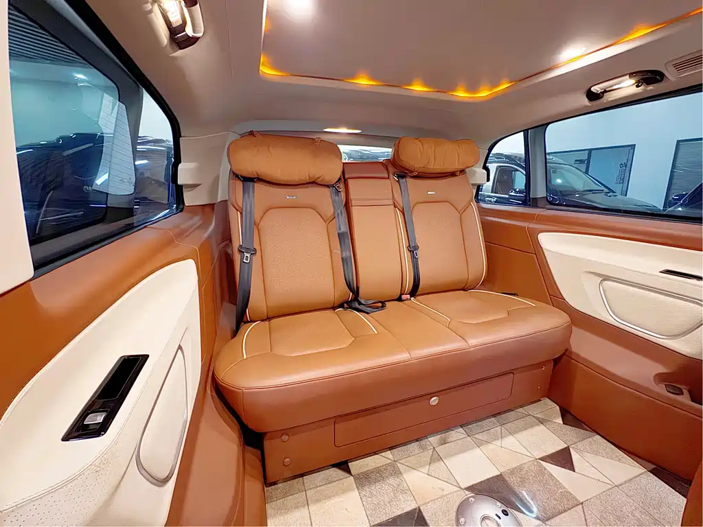 Mercedes-Benz Vito - фото 11