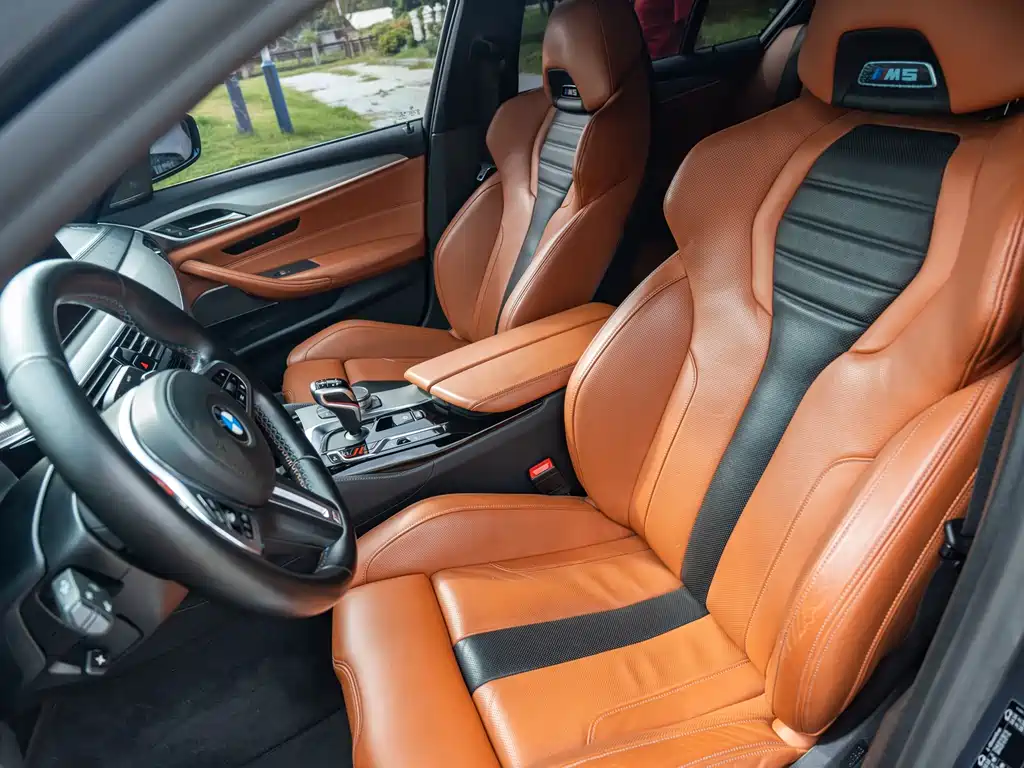 BMW M5 — миниатюра 12