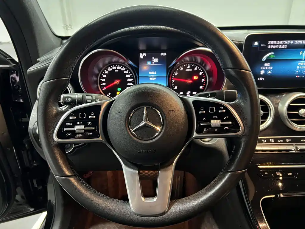 Mercedes-Benz GLC — миниатюра 7