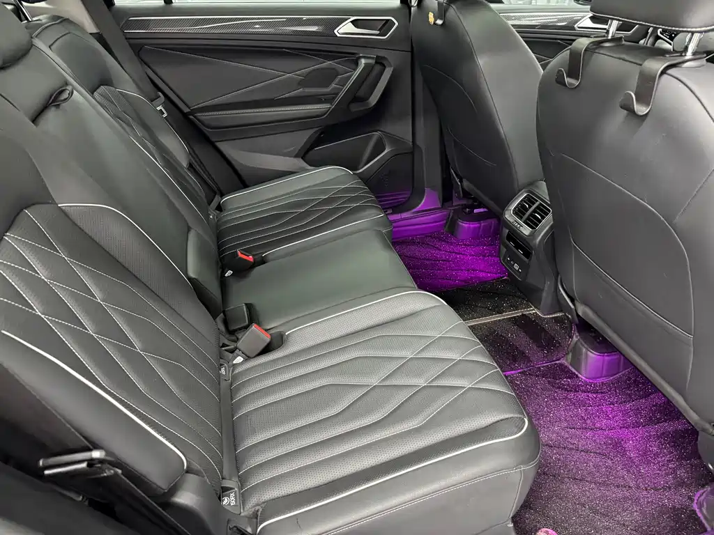 Volkswagen Tiguan L — миниатюра 11