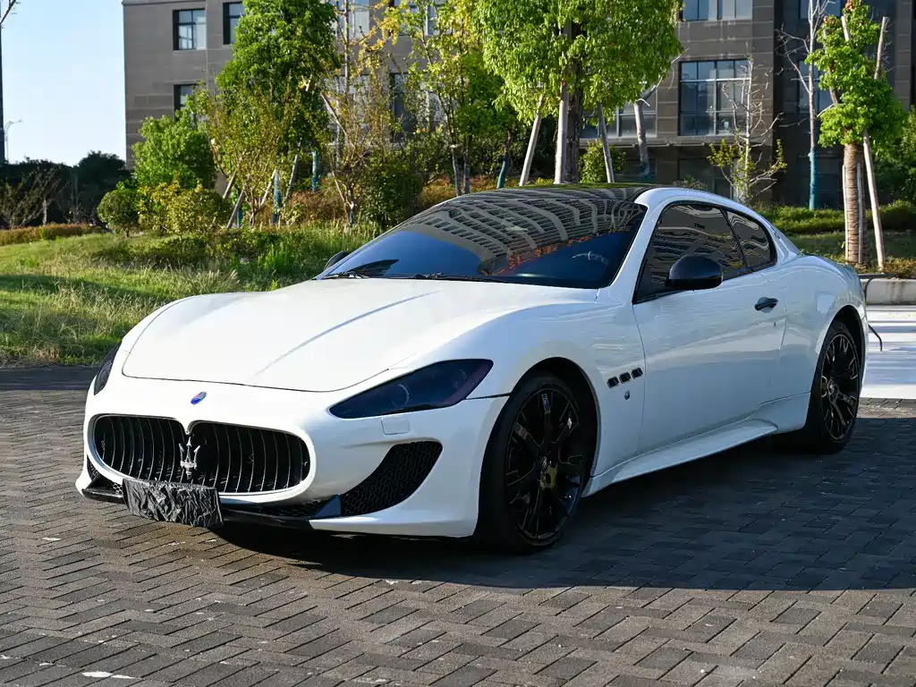 Maserati GranTurismo 2011
