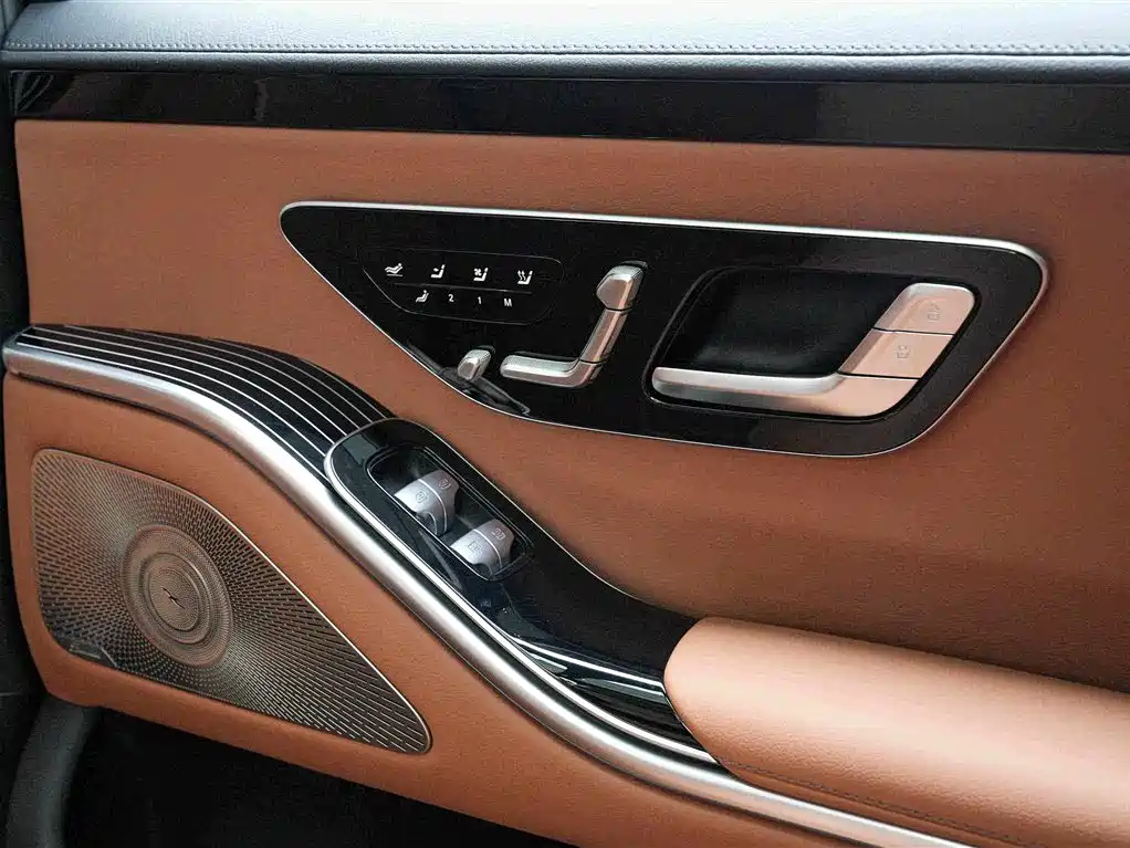 Mercedes-Benz S-Class — миниатюра 20
