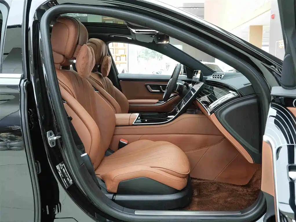 Mercedes-Benz S-Class — миниатюра 12
