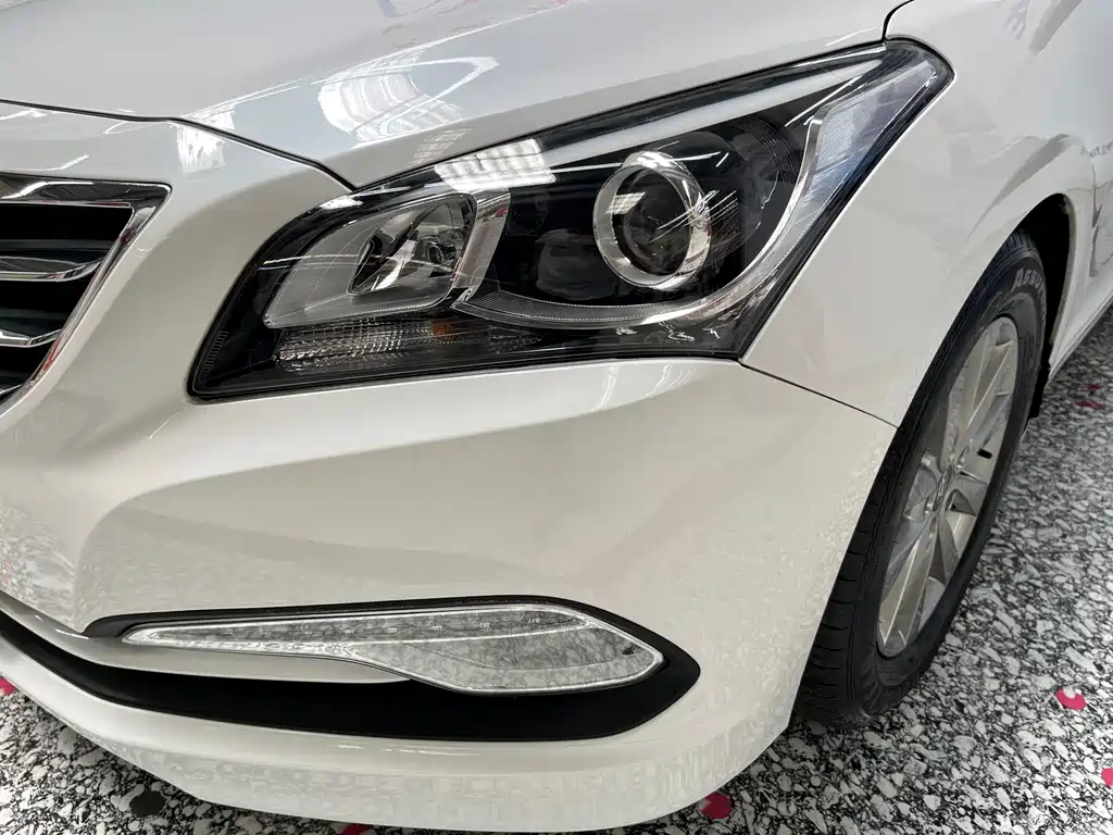 Hyundai Mistra 2014 1.8L AT GLS
