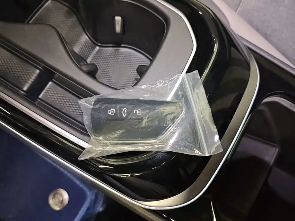 Volkswagen ID.4 Crozz — миниатюра 9