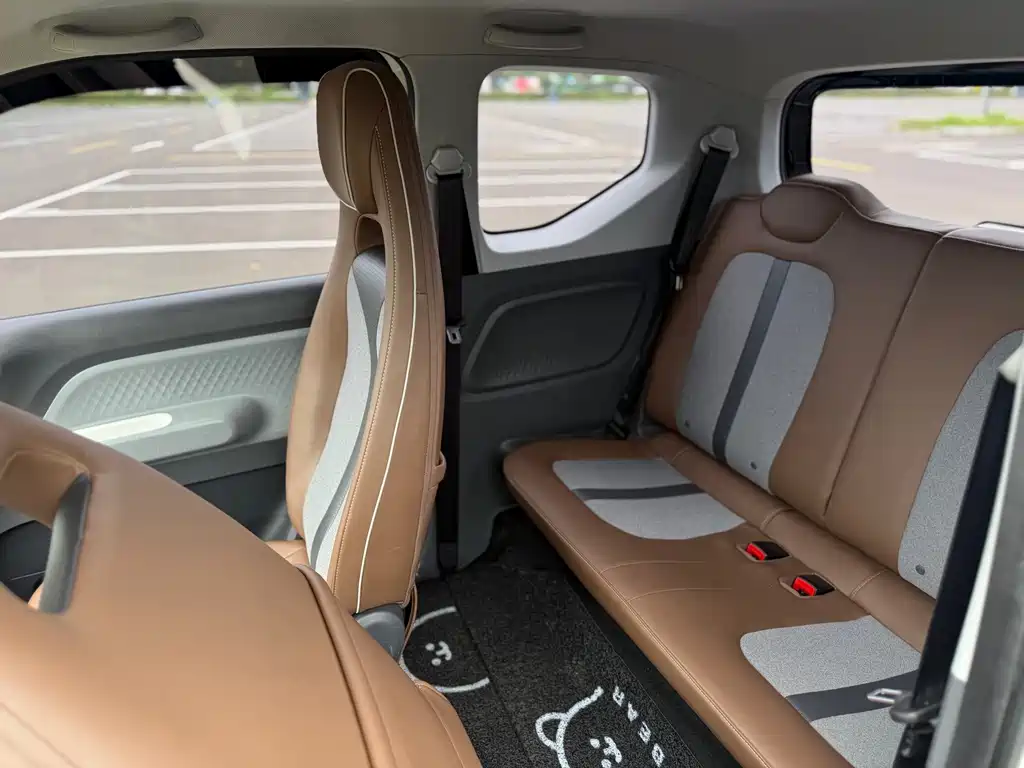 Wuling MINIEV — миниатюра 12