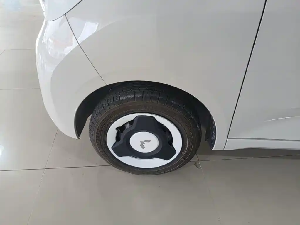 Wuling MINIEV — миниатюра 23