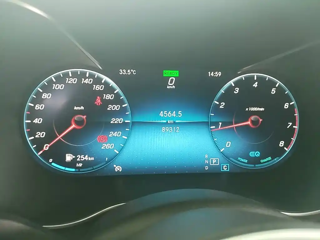Mercedes-Benz C-Class — миниатюра 12