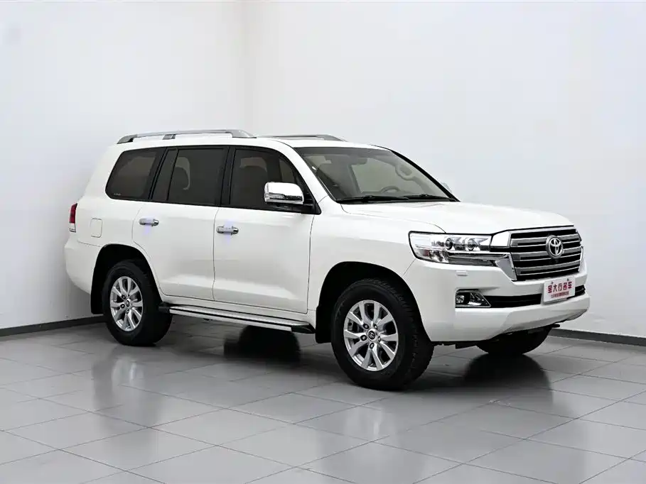 Toyota Land Cruiser 2017 4.0L AT