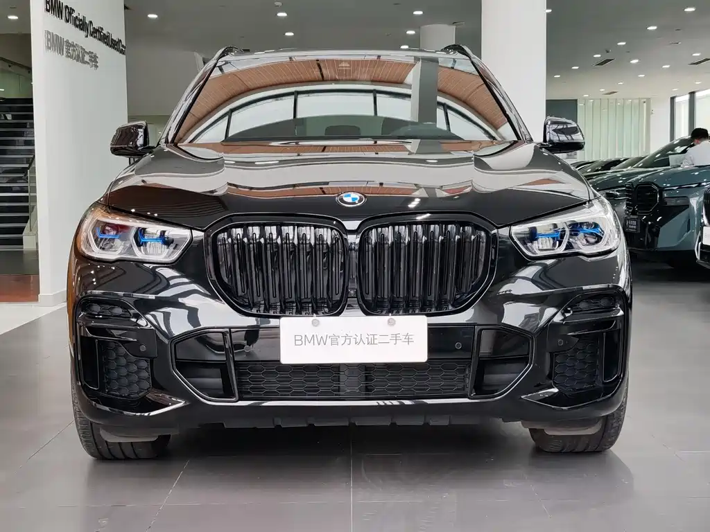BMW X5 2022 xDrive 40Li M Sport