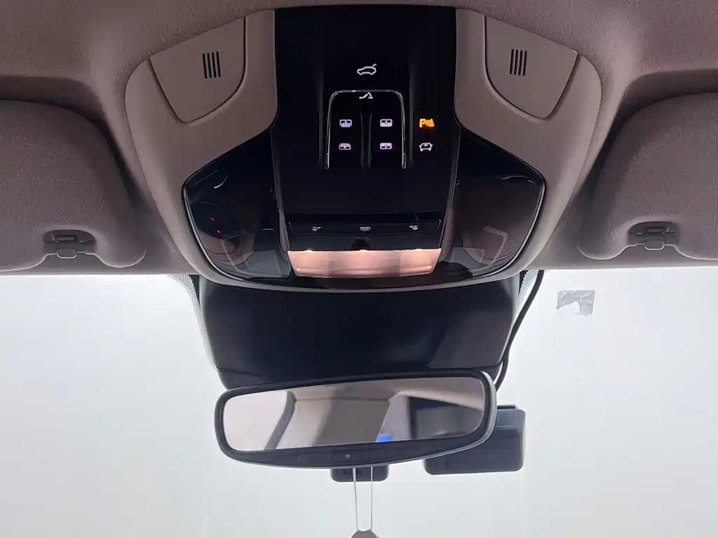 Maserati Levante — миниатюра 19