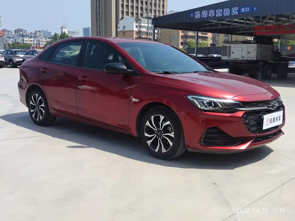 Chevrolet Monza 2019 RS 330T AT VI
