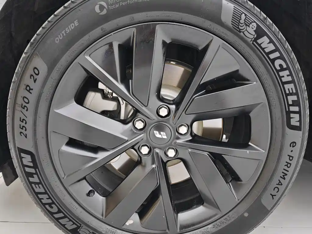 Li Auto Li L7 — миниатюра 23