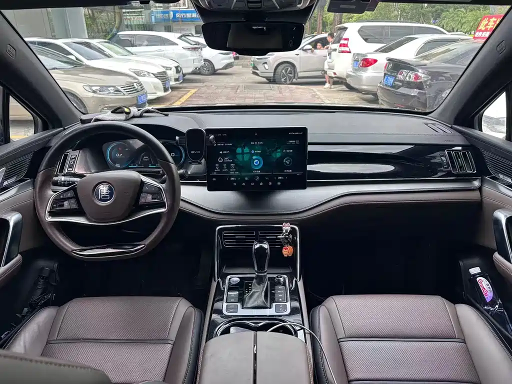 BYD Tang — миниатюра 6