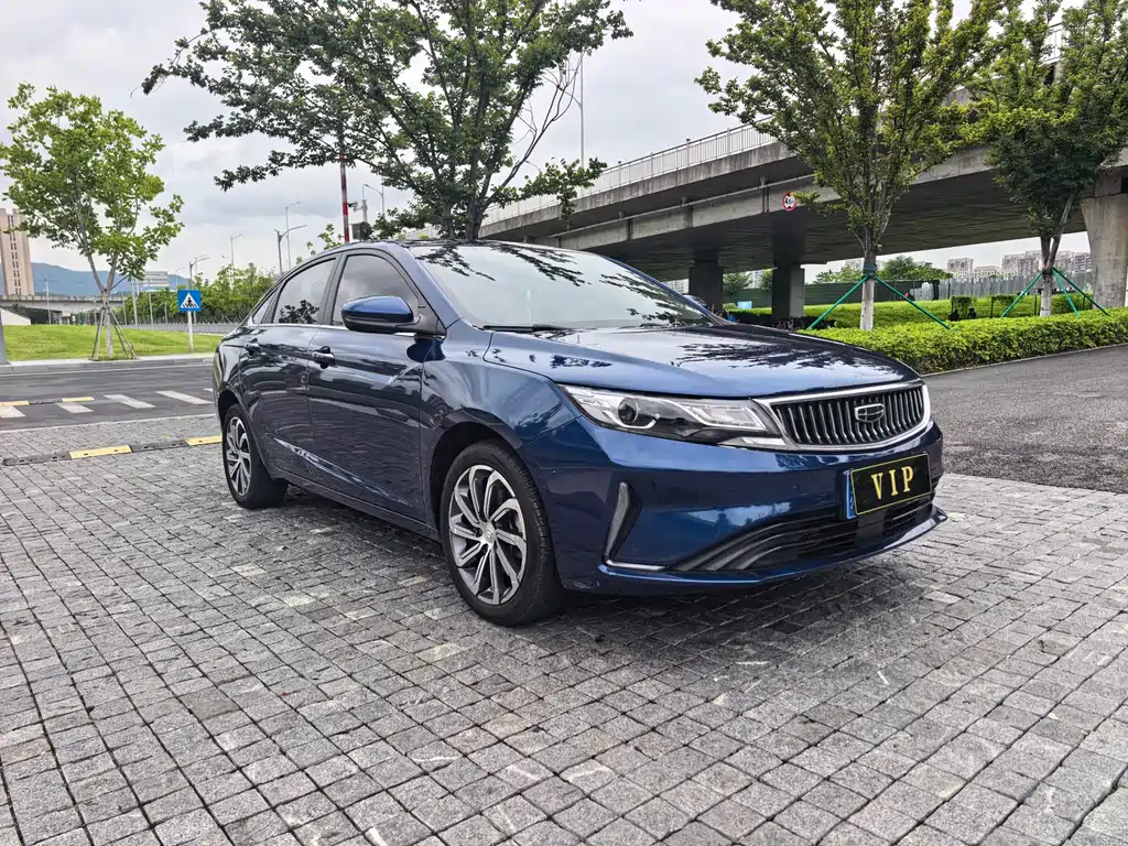 Geely Emgrand GL — миниатюра 3