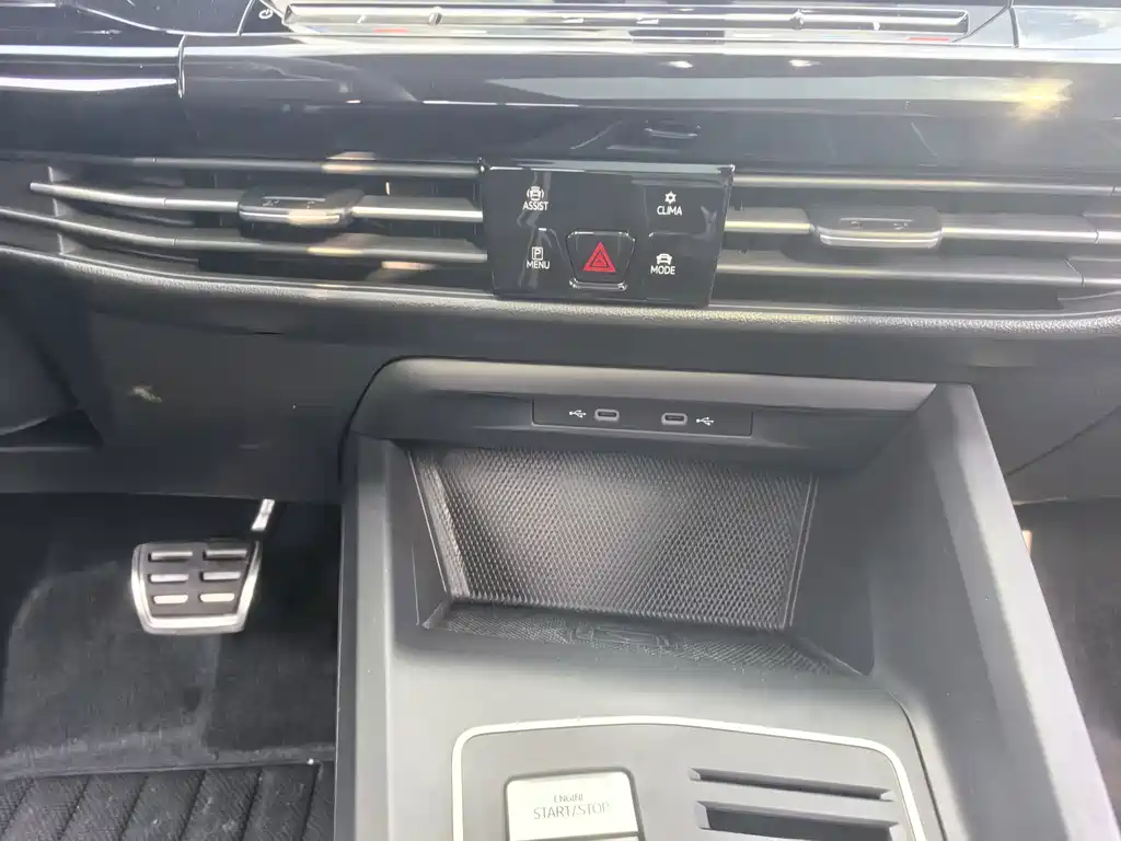 Volkswagen Golf — миниатюра 11