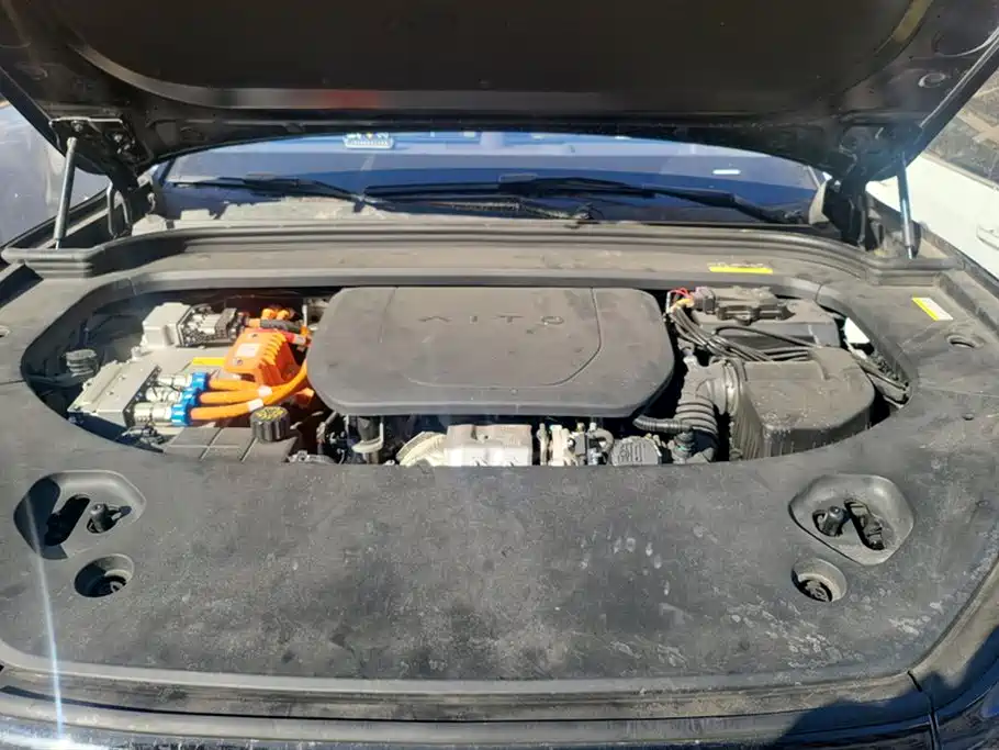 AITO ASK THE WORLD M9