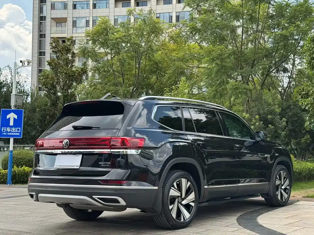 Volkswagen Teramont — миниатюра 9