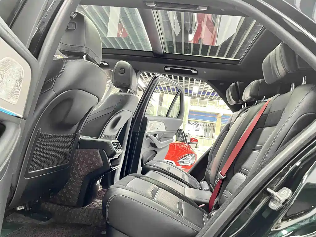 Mercedes-Benz GLE AMG — миниатюра 6