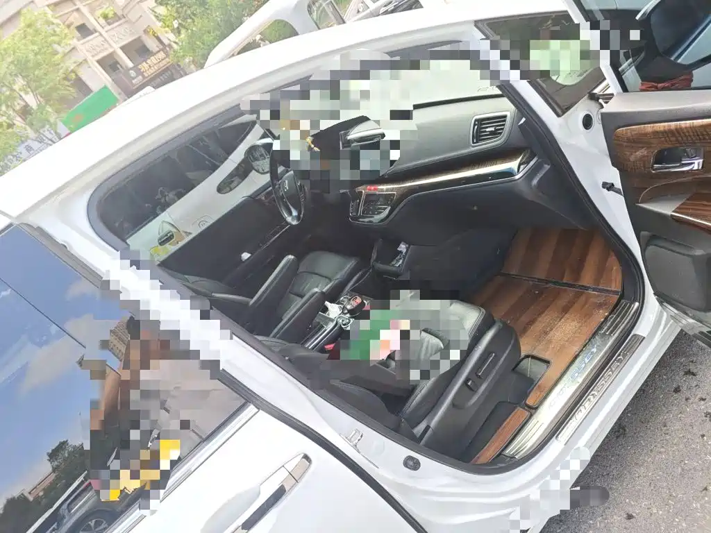 Honda Odyssey — миниатюра 18