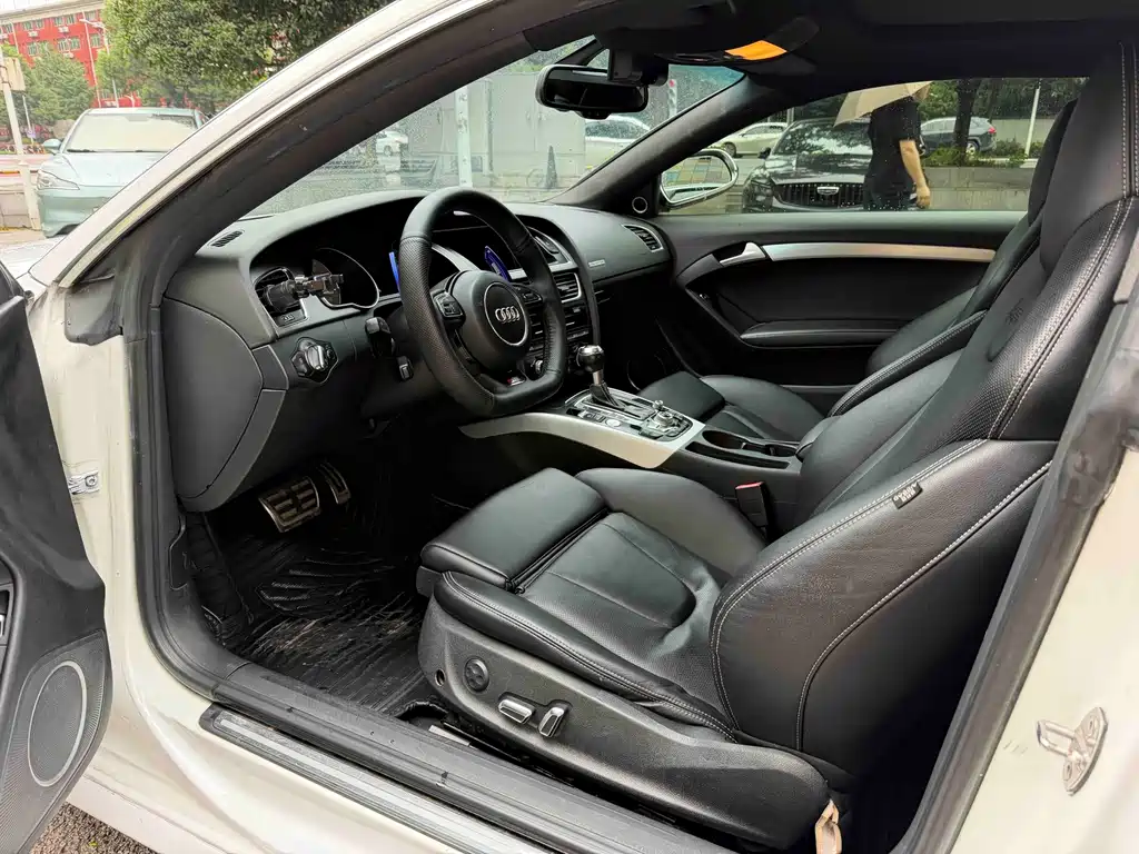 Audi S5 — миниатюра 7