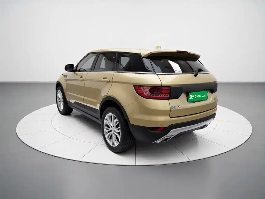 Landwind Landwind X7 — миниатюра 4