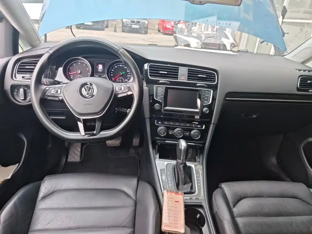 Volkswagen Golf (Import) — миниатюра 10