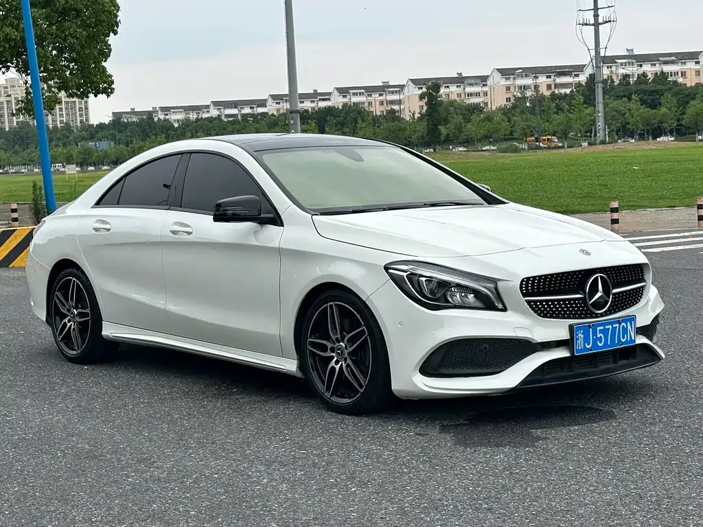 Mercedes-Benz CLA 2017 CLA 220 4MATIC